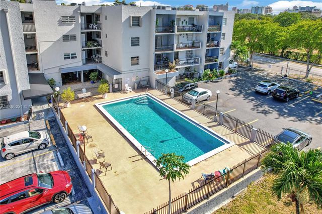 1215 SW 32nd Ave 108A, Miami, FL 33135
