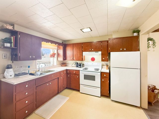 1517 Minnesota Avenue NW, Bemidji, MN 56601