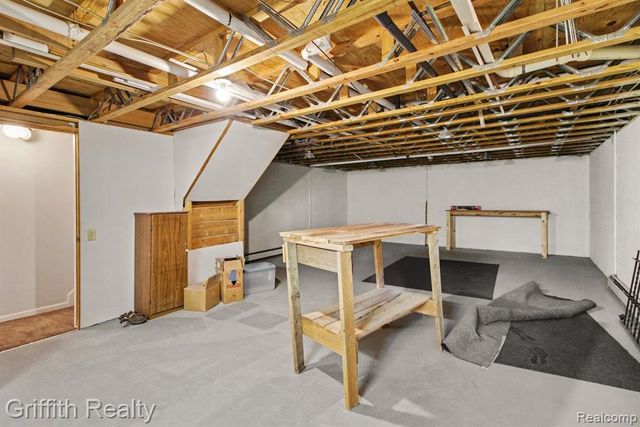 25231 Potomac Drive 2, South Lyon, MI 48178