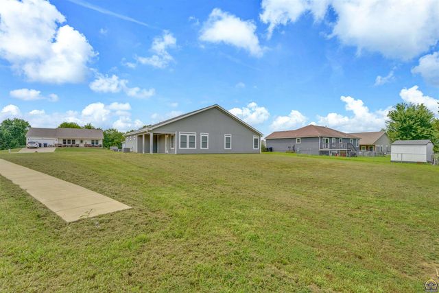 3306 SE Long ST, Topeka, KS 66605