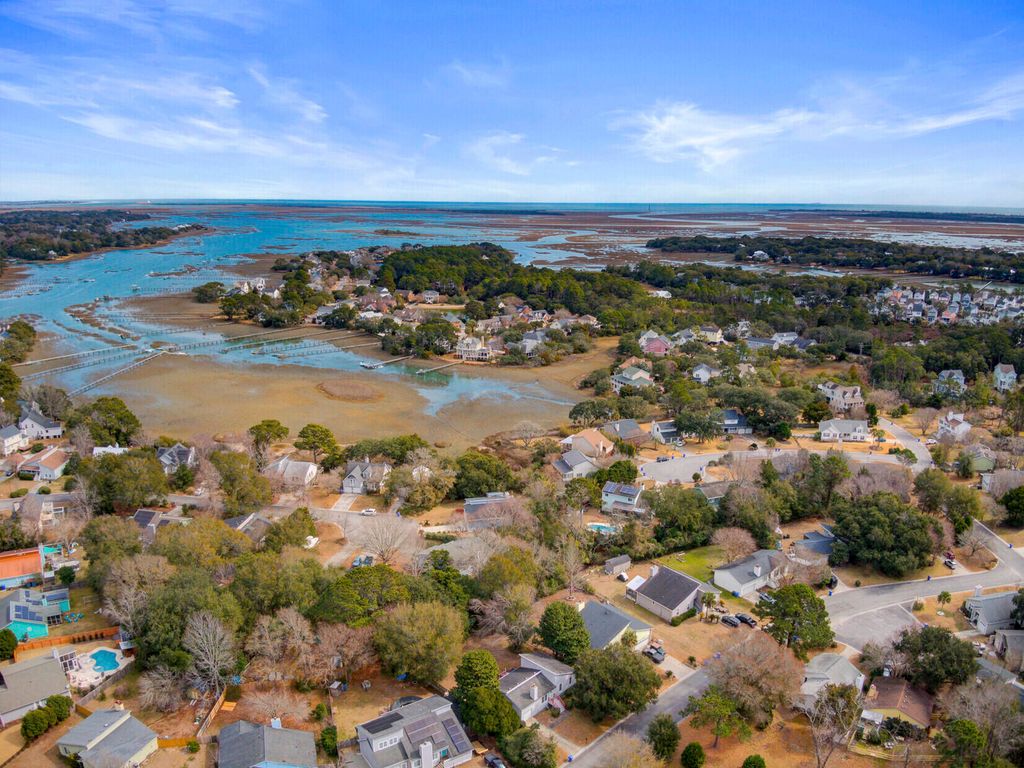 Image 54 of property listing at 1471 Battery Brown Court, Charleston, SC 29412