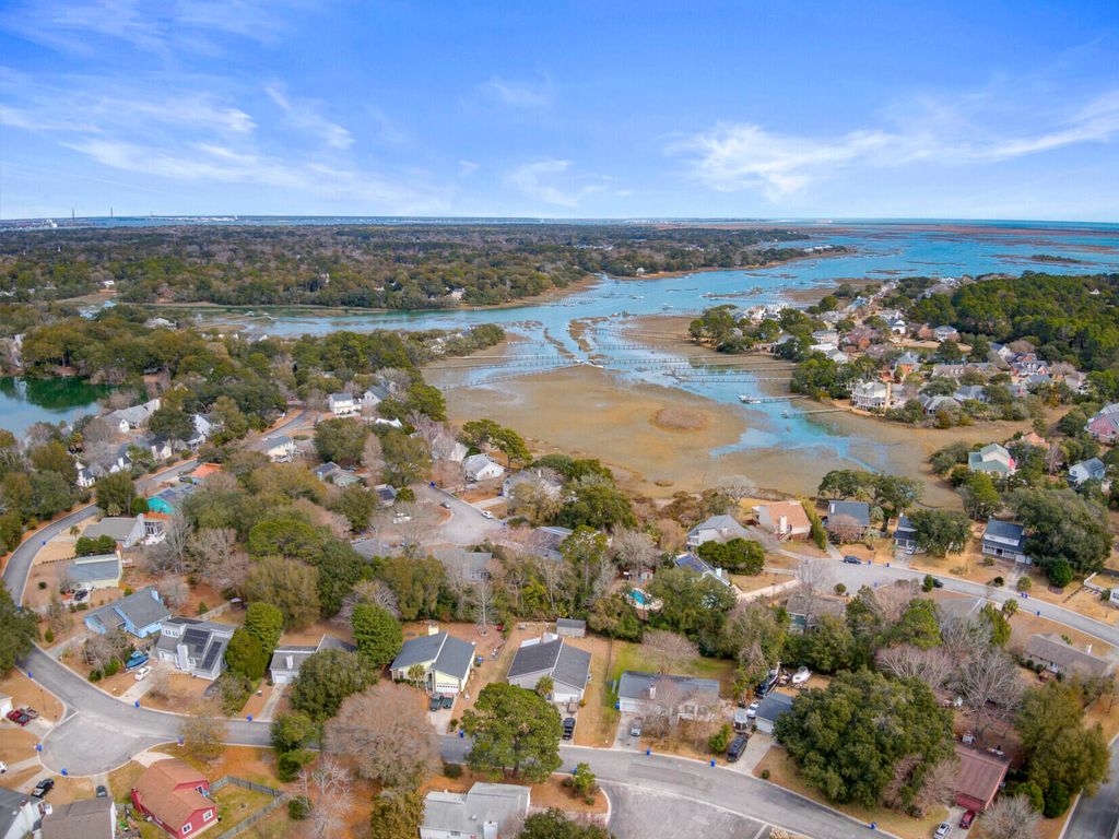 Image 55 of property listing at 1471 Battery Brown Court, Charleston, SC 29412