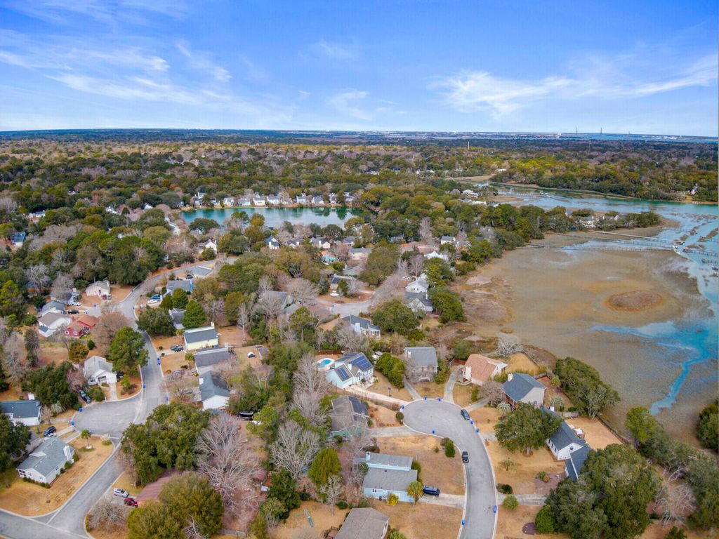 Image 56 of property listing at 1471 Battery Brown Court, Charleston, SC 29412