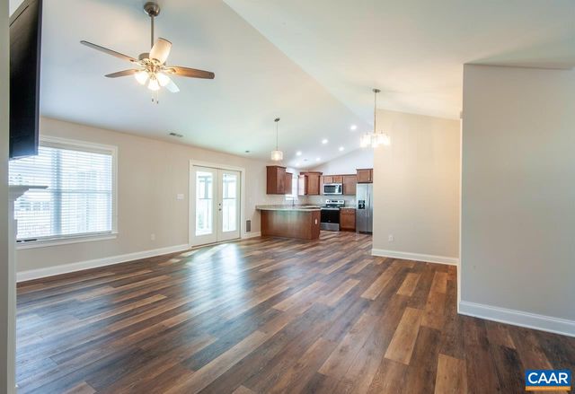 306 STONE ORCHARD DR, Nellysford, VA 22958