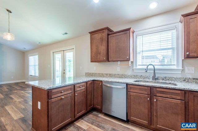 306 STONE ORCHARD DR, Nellysford, VA 22958