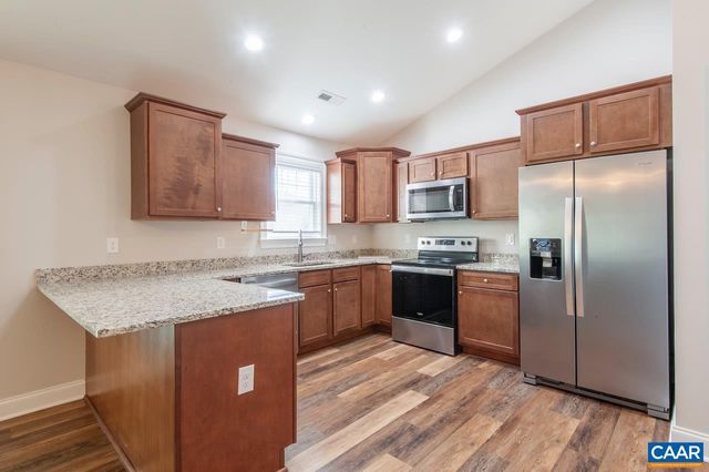 306 STONE ORCHARD DR, Nellysford, VA 22958