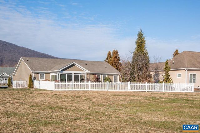 306 STONE ORCHARD DR, Nellysford, VA 22958