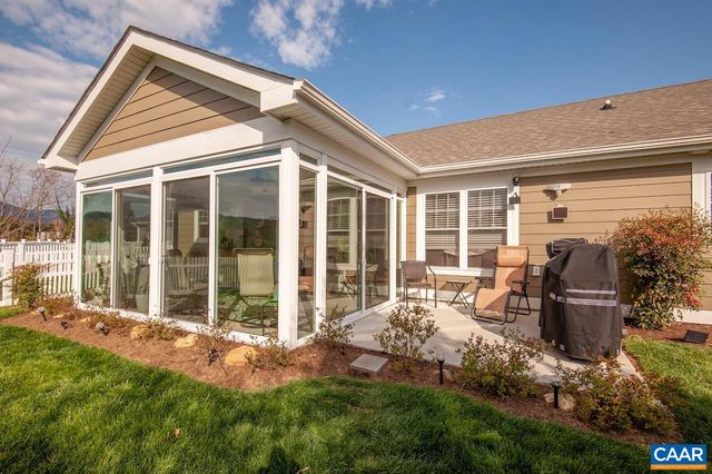 306 STONE ORCHARD DR, Nellysford, VA 22958