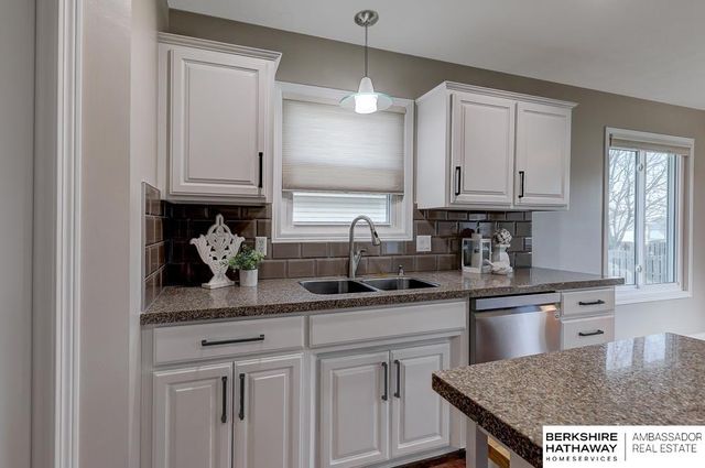 9973 S 171st Street, Omaha, NE 68136