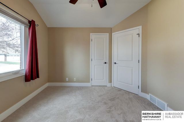 9973 S 171st Street, Omaha, NE 68136