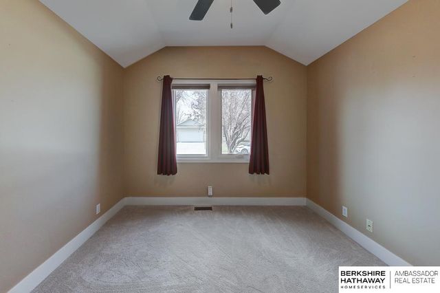 9973 S 171st Street, Omaha, NE 68136