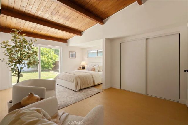 6246 Fallbrook, Los Angeles, CA 91367