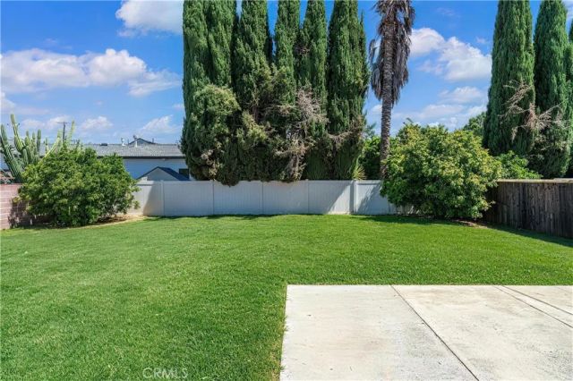 6246 Fallbrook, Los Angeles, CA 91367