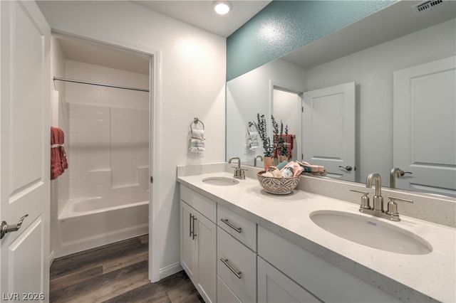 6213 SEASTRAND Street, North Las Vegas, NV 89031