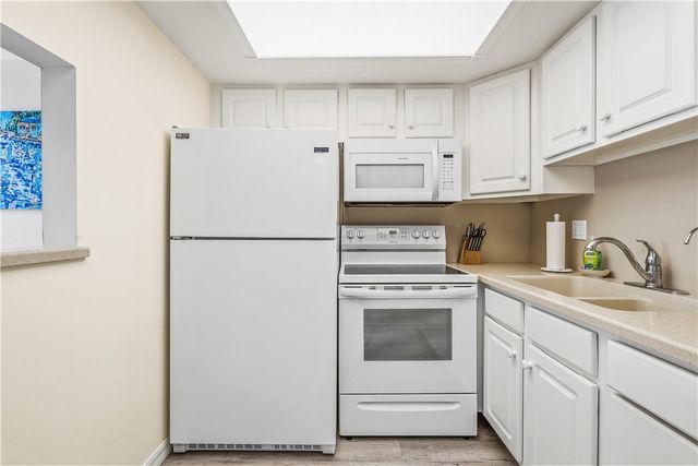 2800 Indian River Boulevard 7F, Vero Beach, FL 32960