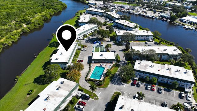 2800 Indian River Boulevard 7F, Vero Beach, FL 32960
