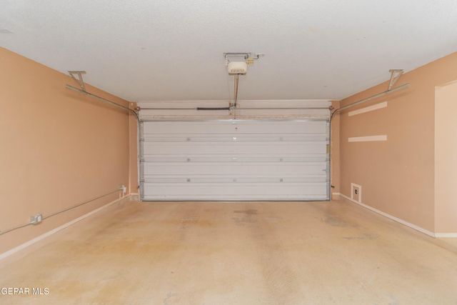 12865 Little Misty Lane, El Paso, TX 79938