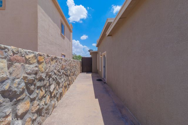 12865 Little Misty Lane, El Paso, TX 79938