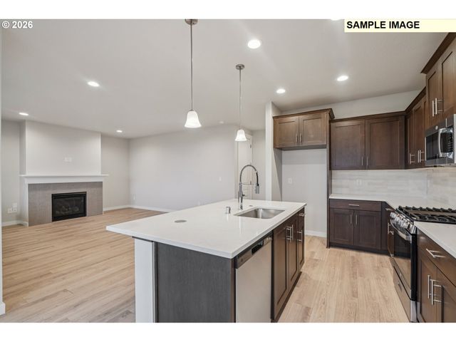2160 Statesman Dr Lot 36, Woodland, WA 98674
