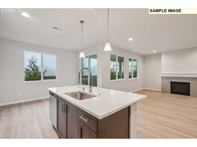 2160 Statesman Dr Lot 36, Woodland, WA 98674