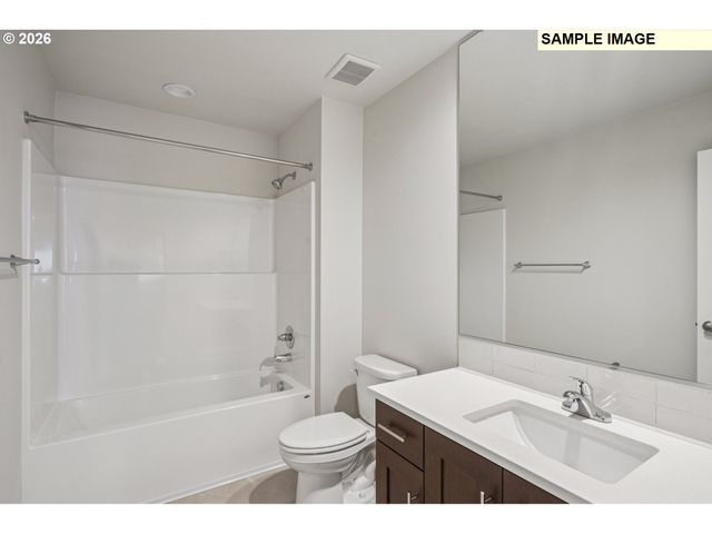 2160 Statesman Dr Lot 36, Woodland, WA 98674