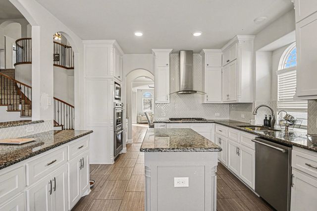 6116 Cooper Creek Street, Fort Worth, TX 76179