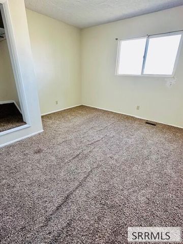13857 N 115 E, Idaho Falls, ID 83401