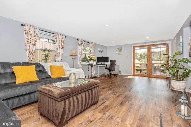 13016 INGLESIDE DR, Beltsville, MD 20705