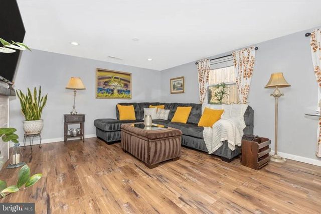 13016 INGLESIDE DR, Beltsville, MD 20705