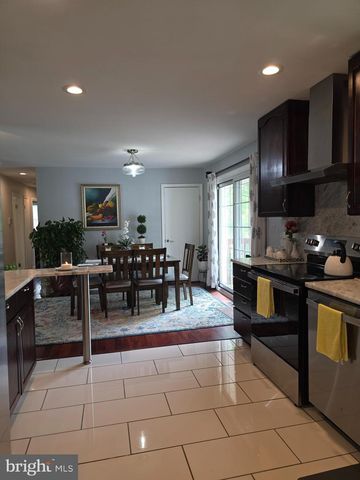 13016 INGLESIDE DR, Beltsville, MD 20705