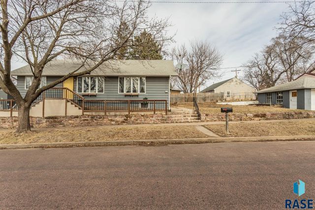 330 S Chicago Ave Avenue, Sioux Falls, SD 57103