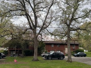 235-309 8th Avenue NW, Demotte, IN 46310