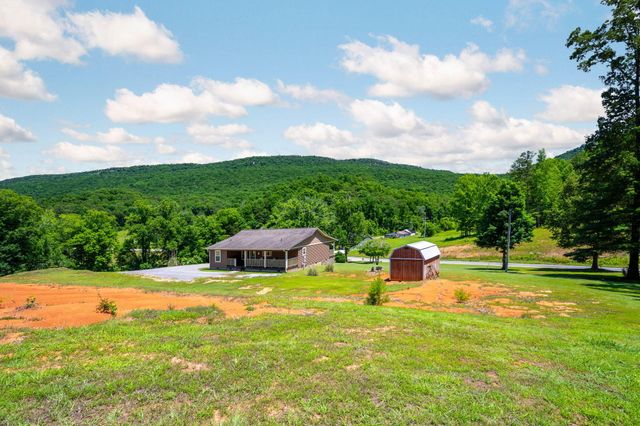 8851 Ra Griffith Highway, Whitwell, TN 37397