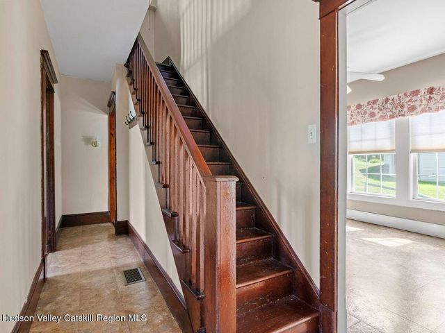 1 Jackman Street, Highland, NY 12528