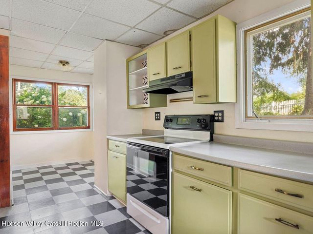 1 Jackman Street, Highland, NY 12528