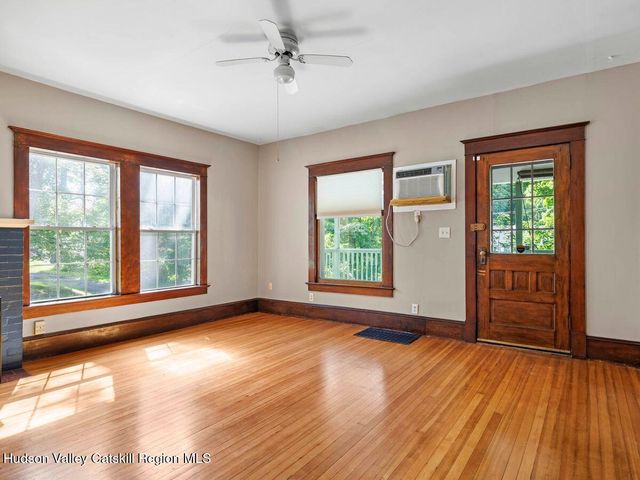 1 Jackman Street, Highland, NY 12528