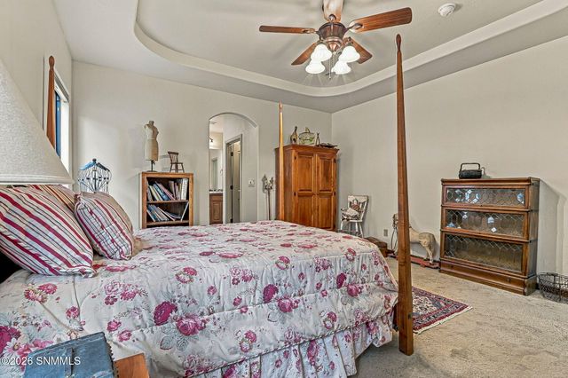 2284 Calais Avenue, Las Cruces, NM 88011