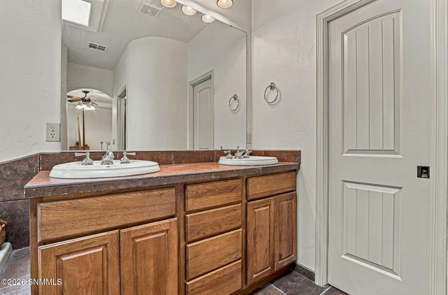 2284 Calais Avenue, Las Cruces, NM 88011