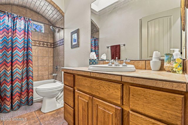 2284 Calais Avenue, Las Cruces, NM 88011