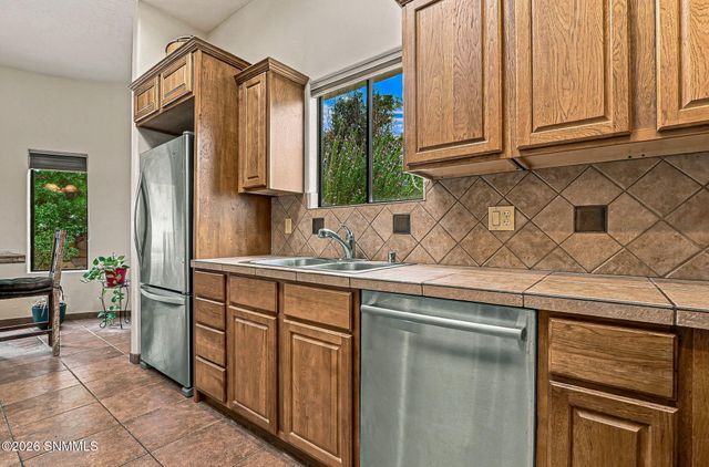 2284 Calais Avenue, Las Cruces, NM 88011