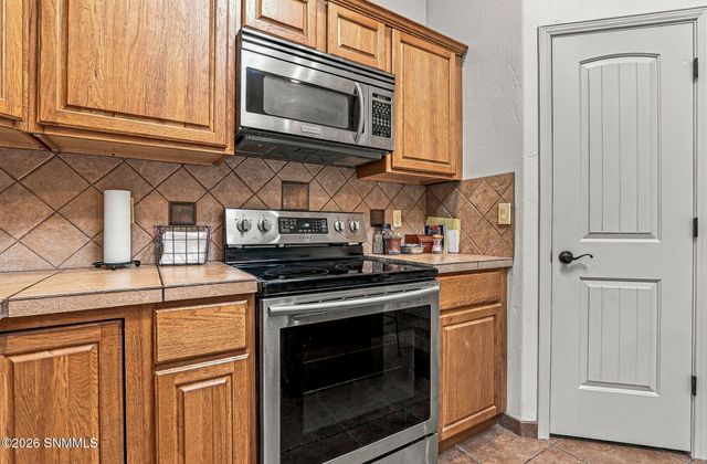 2284 Calais Avenue, Las Cruces, NM 88011