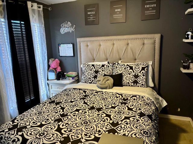 981 SW Mccomkle Avenue, Port St. Lucie, Port St Lucie, FL 34953