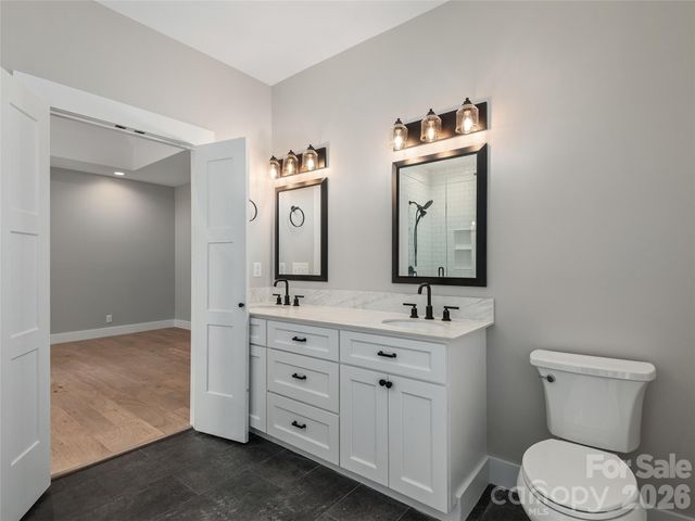 104 Arrowood Lane, Hendersonville, NC 28791