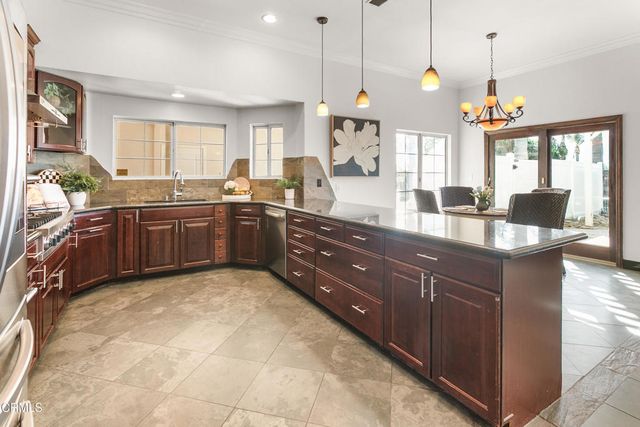 10240 Principe Place, Santa Rosa, CA 93012