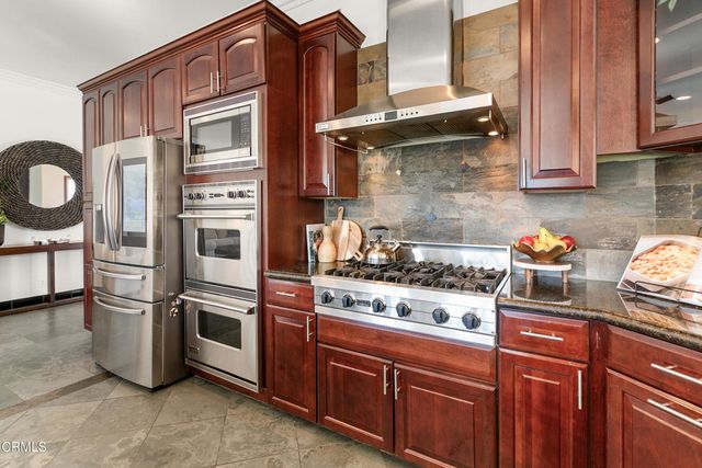 10240 Principe Place, Santa Rosa, CA 93012