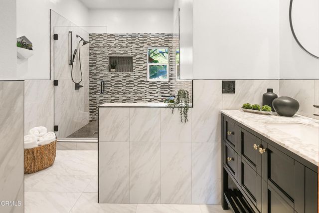 10240 Principe Place, Santa Rosa, CA 93012