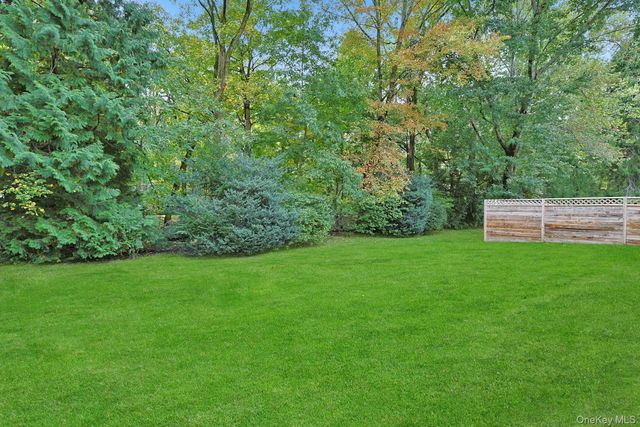 97 Winding Brook Road, New Rochelle, NY 10804