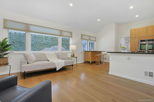 97 Winding Brook Road, New Rochelle, NY 10804