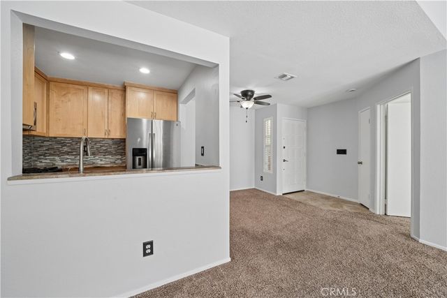 23715 Del Monte 216, Valencia, CA 91355