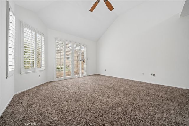 23715 Del Monte 216, Valencia, CA 91355